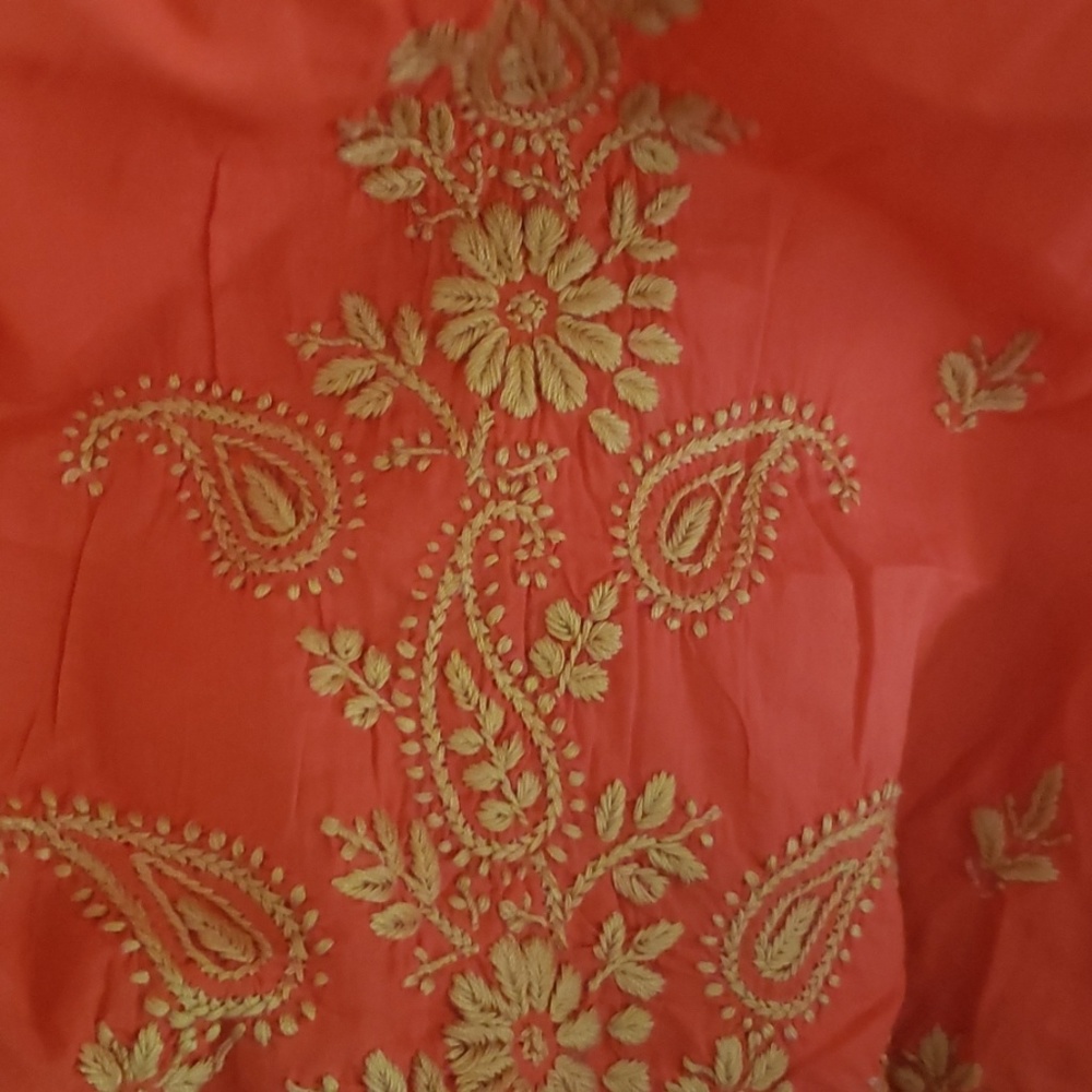 Embroidered tunic - Picture 4 of 4